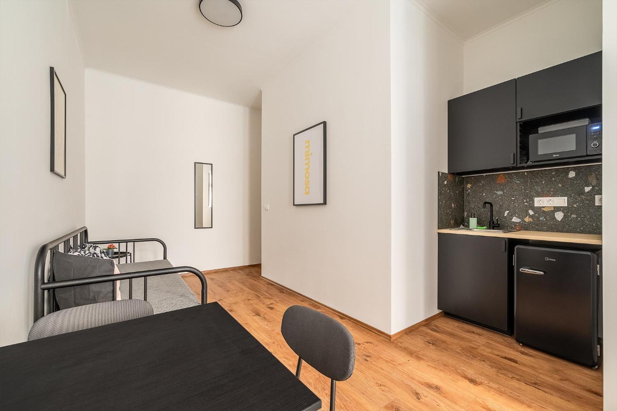 Downtown Budapest Hegedus 8 — Photos 2